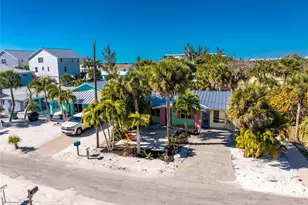 90 Wilhelm Dr, Englewood, FL 34223 - Photo 51