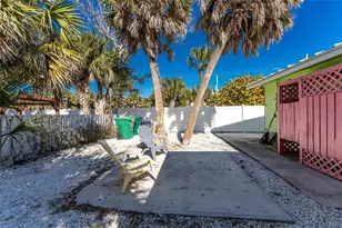 90 Wilhelm Dr, Englewood, FL 34223 - Photo 33