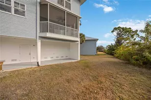 3923 Cape Haze Dr, Rotonda West, FL 33947 - Photo 37