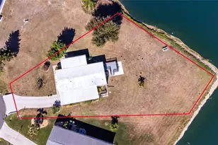 1300 Sanderling Dr, Englewood, FL 34224 - Photo 9