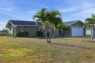 33 Annapolis Ln, Rotonda West, FL 33947 - Photo 37