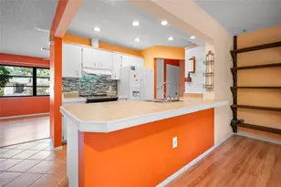 207 Oberlin Rd, Venice, FL 34293 - Photo 13