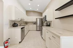 1147 Yosemite Dr, Englewood, FL 34223 - Photo 11