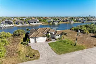 8290 Tracy Cir, Port Charlotte, FL 33981 - Photo 5