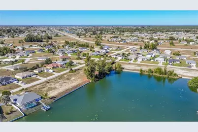 1235 NW 20th Place, Cape Coral, FL 33993 - Photo 23