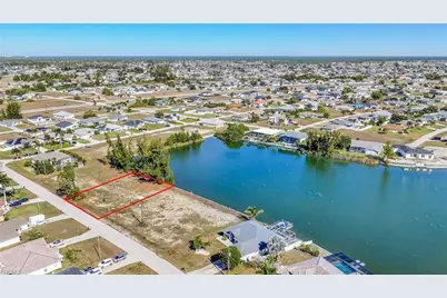 1235 NW 20th Place, Cape Coral, FL 33993 - Photo 25