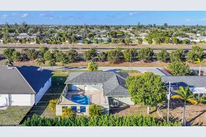 158 SE 26th Street, Cape Coral, FL 33904 - Photo 37