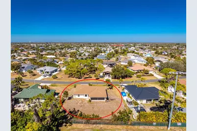 1053 Bay Harbor Drive, Englewood, FL 34224 - Photo 51