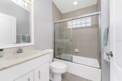 1053 Bay Harbor Drive, Englewood, FL 34224 - Photo 33