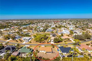 1053 Bay Harbor Dr, Englewood, FL 34224 - Photo 53