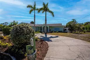 1221 Bayshore Dr, Englewood, FL 34223 - Photo 51