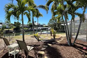 1221 Bayshore Dr, Englewood, FL 34223 - Photo 41