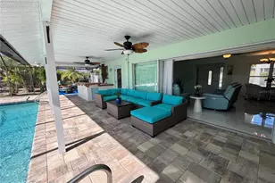 1221 Bayshore Dr, Englewood, FL 34223 - Photo 9