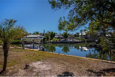 1221 Bayshore Drive, Englewood, FL 34223 - Photo 71