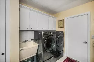 1221 Bayshore Dr, Englewood, FL 34223 - Photo 67