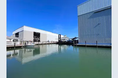 100 Circuit Road #S93, Nokomis, FL 34275 - Photo 9