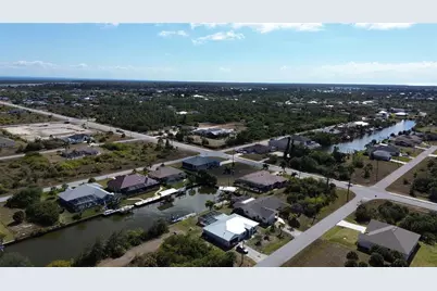 9437 Spring Circle, Port Charlotte, FL 33981 - Photo 5