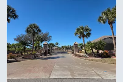 2610 Pebble Creek Place, Port Charlotte, FL 33948 - Photo 3