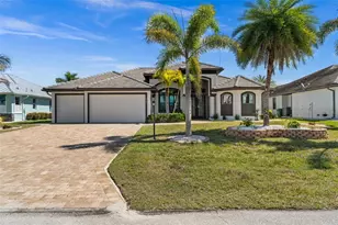 8242 Tracy Cir, Port Charlotte, FL 33981 - Photo 3