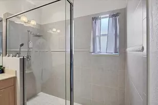 5016 E Seagrass Dr, Venice, FL 34293 - Photo 29