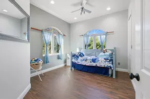 1631 Maria St, Englewood, FL 34223 - Photo 13