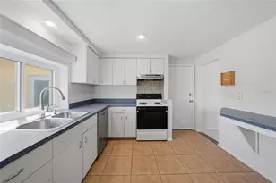 60 Rotonda Cir, Rotonda West, FL 33947 - Photo 11