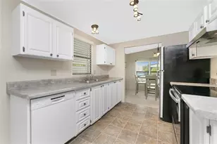 45 Turtle Bay Cir, Englewood, FL 34224 - Photo 17