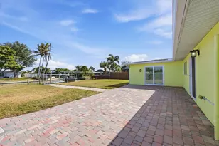 1455 Lemon Bay Dr, Englewood, FL 34223 - Photo 33