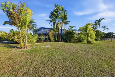 978 Boundary Boulevard, Rotonda West, FL 33947 - Photo 35