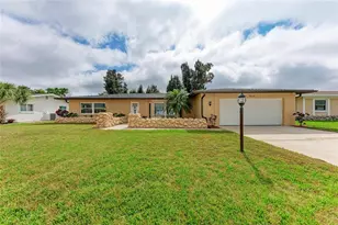 21 S Golfview Rd, Rotonda West, FL 33947 - Photo 3