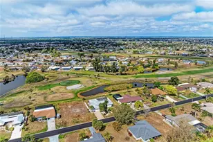 21 S Golfview Rd, Rotonda West, FL 33947 - Photo 45