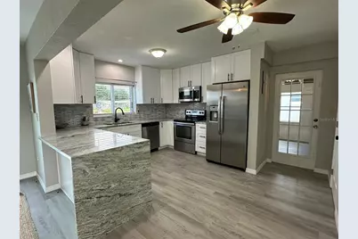 135 Godfrey Avenue NE, Port Charlotte, FL 33952 - Photo 9