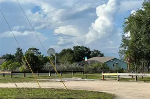 135 Godfrey Ave NE, Port Charlotte, FL 33952 - Photo 37