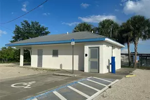 135 Godfrey Ave NE, Port Charlotte, FL 33952 - Photo 35