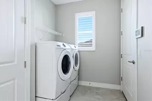 15272 Lakeland Cir, Port Charlotte, FL 33981 - Photo 19