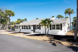 4087 Pelican Shores Cir, Englewood, FL 34223 - Photo 3