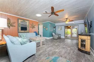 2186 Oyster Creek Dr, Englewood, FL 34224 - Photo 11