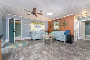 2186 Oyster Creek Dr, Englewood, FL 34224 - Photo 7