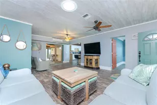 2186 Oyster Creek Dr, Englewood, FL 34224 - Photo 13