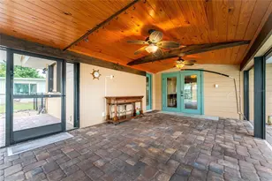 2186 Oyster Creek Dr, Englewood, FL 34224 - Photo 17