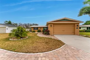 2186 Oyster Creek Dr, Englewood, FL 34224 - Photo 3