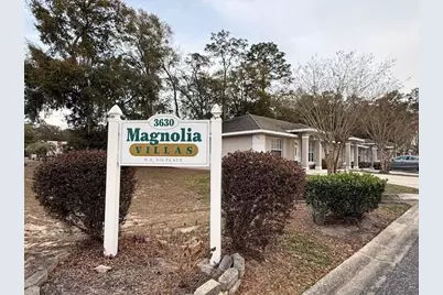 3630 NE 8th Place #301, Ocala, FL 34470 - Photo 1