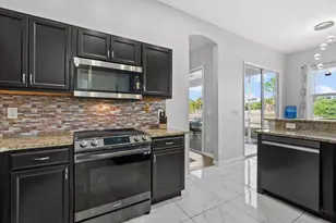 2668 Clovelon St, North Port, FL 34291 - Photo 17