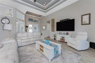 401 Albatross Rd, Rotonda West, FL 33947 - Photo 9