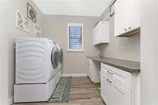 401 Albatross Rd, Rotonda West, FL 33947 - Photo 23