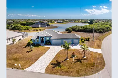 401 Albatross Road, Rotonda West, FL 33947 - Photo 3