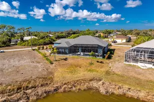 401 Albatross Rd, Rotonda West, FL 33947 - Photo 81