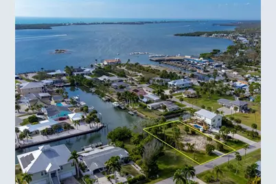 46 Harbor Lane, Englewood, FL 34223 - Photo 15