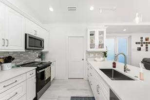 16211 Chamberlain Blvd, Port Charlotte, FL 33954 - Photo 9