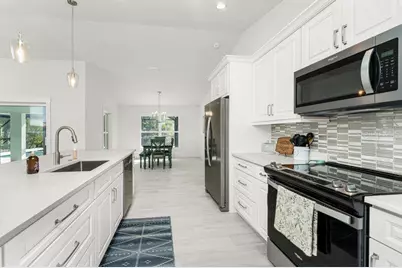 16211 Chamberlain Boulevard, Port Charlotte, FL 33954 - Photo 11